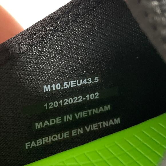 Oofos Oomg Shoes 10.5 Black Slip On Sport Recovery Cushioned Athletic Comfort - Picture 7 of 8